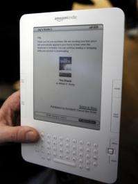 People test a Kindle 2