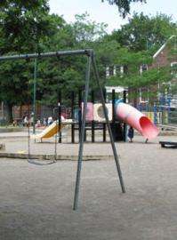 Places to play, but 'stranger danger' fears keep inner-city kids home
