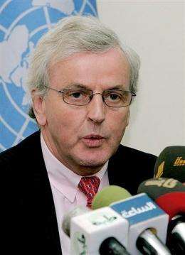 UN humanitarian chief John Holmes