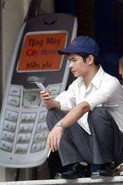 Vietnam lauched its first 3G service