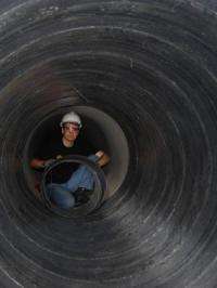 Arizona civil engineering professor develops 'superlaminate' industrial pipe repair system