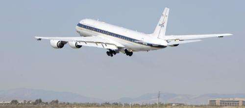 DC-8 flying lab validates laser instruments