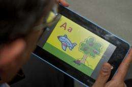 Low-cost electronic tablet proves worth in Indian classroom