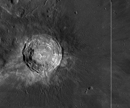 LRO lets you stand on the rim of Aristarchus crater