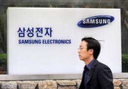 Samsung Electronics has modified the design of its newest tablet PC to bypass a sales ban in Germany