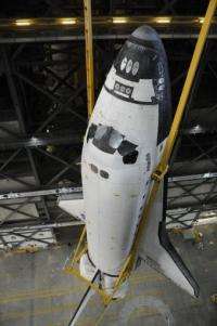 US space shuttle Atlantis on May 18, is lifted in the Vehicle Assembly Building