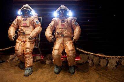 Researchers complete 520-day mock mission to Mars (AP)