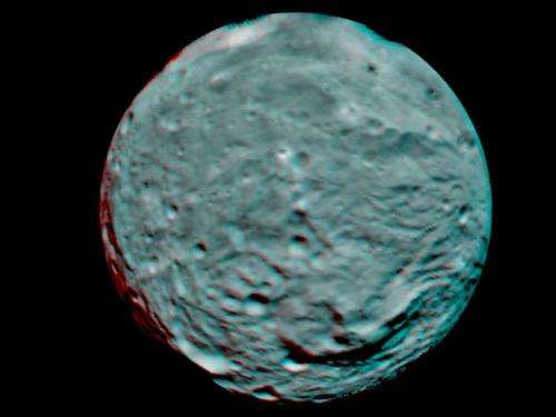 Dawn spacecraft returns close-up image of asteroid Vesta