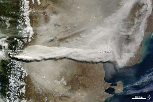 NASA satellite gallery shows Chilean volcano plume moving around the world