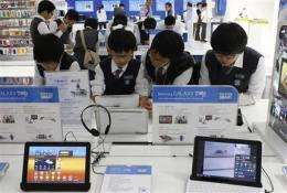 AP Interview: Samsung to step up Apple patent war (AP)