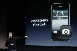 Apple says pre-orders of iPhone 4S break record (AP)