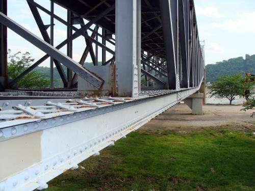 Bridge destruction to reveal clues about 'fracture-critical' spans