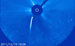 Comet Lovejoy plunges into the sun and survives