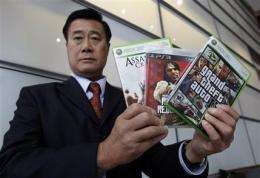 Court overturns ban on video game sales to kids (AP)