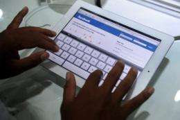 Facebook users took to complaining about changes intended to make it easier to manage torrents of updates from friends