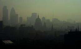 High pollution may cause people to experience breathing problems this weekend