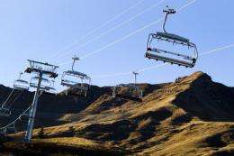 If the strong Swiss franc fails to keep holidaymakers away from ski resorts, then the lack of snow certainly will