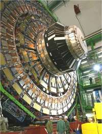 LHC experiments present new results at Quark Matter 2011 conference