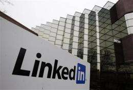 LinkedIn looking for $32 to $35 per share in IPO (AP)