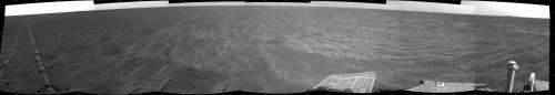 Mars Rover driving leaves distinctive tracks