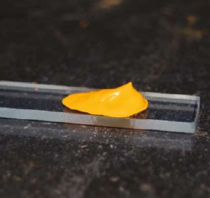 Researchers prepare cheap quantum dot solar paint