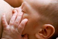 俄罗斯女性的母乳中含有的污染物比挪威女性更多