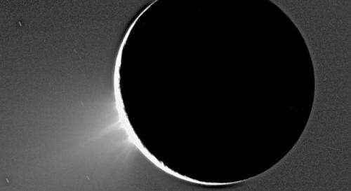 Saturn's moon Enceladus spreads its influence