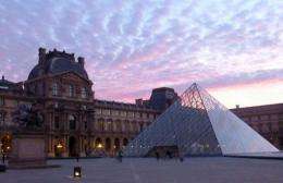 The Louvre is set to replace its traditional audio-guides with 3D pocket consoles from Nintendo