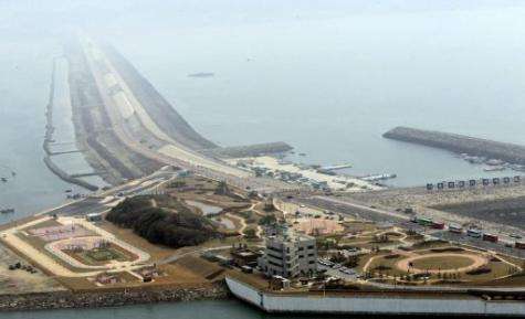 This bird eye view taken in 2010 shows the 33.9 kilometer Saemangeum seawall in Gunsan