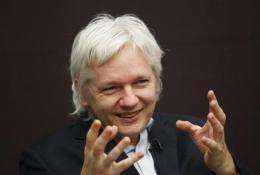 UK Court: Assange can continue extradition fight (AP)