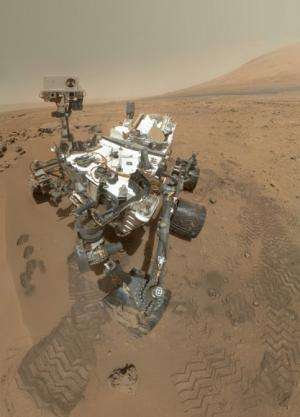 Curiosity celebrates 90 Sols scooping Mars and snapping amazing self-portrait with mount sharp