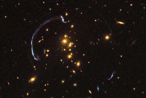 Hubble zooms in on a magnified galaxy