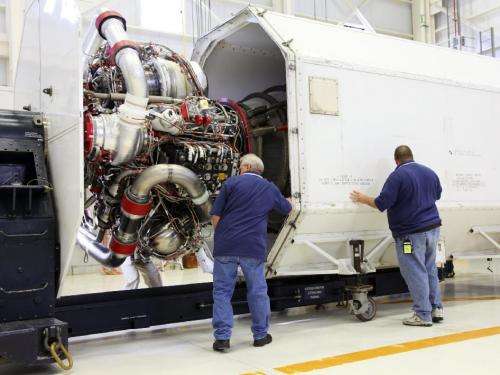 NASA moves shuttle engines from Kennedy to Stennis