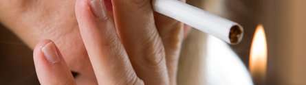 Passive smoking doubles risk of invasisve meningococcal disease in children, study finds