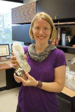 Proffesor invents smart insole to correct walking abnormalities
