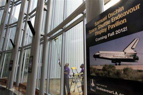 Shuttle Endeavour arrives in California next month