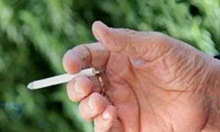 Smoking and high blood pressure may be linked to ageing of the brain