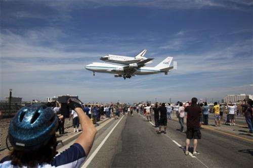 After victory lap, Endeavor rolls to retirement