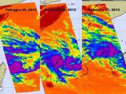 3 days of NASA infrared images show System 92S tropically developing