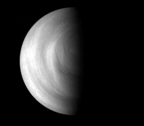 A curious cold layer in the atmosphere of Venus