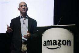 Amazon CEO plans to raise sunken Apollo 11 engines (AP)