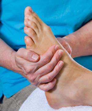 Ancient foot massage technique may ease cancer symptoms