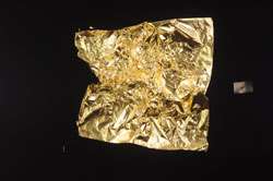 Angling for gold: New model provides an alternative description of atomic level gold bonding