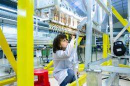 CERN: Using 2,000 vacuum-resistant straws to probe new physics