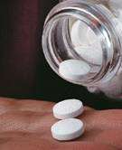 Daily aspirin may help fight prostate cancer, but not breast cancer
