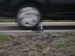 Generating electricity from vibrations in road surface works