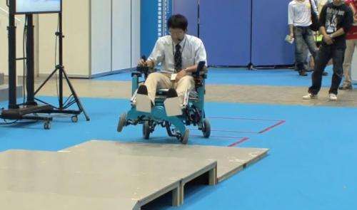 Climbing Chiba wheelchair finds its legs when needed   (w/ Video)