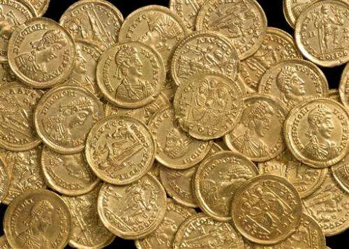 English city to show off Roman gold coins find
