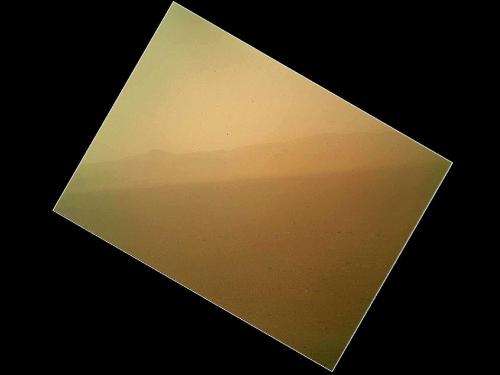 First color image of Mars returned from Curiosity