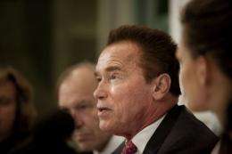 Former Govenor of California and actor Arnold Schwarzenegger (R)